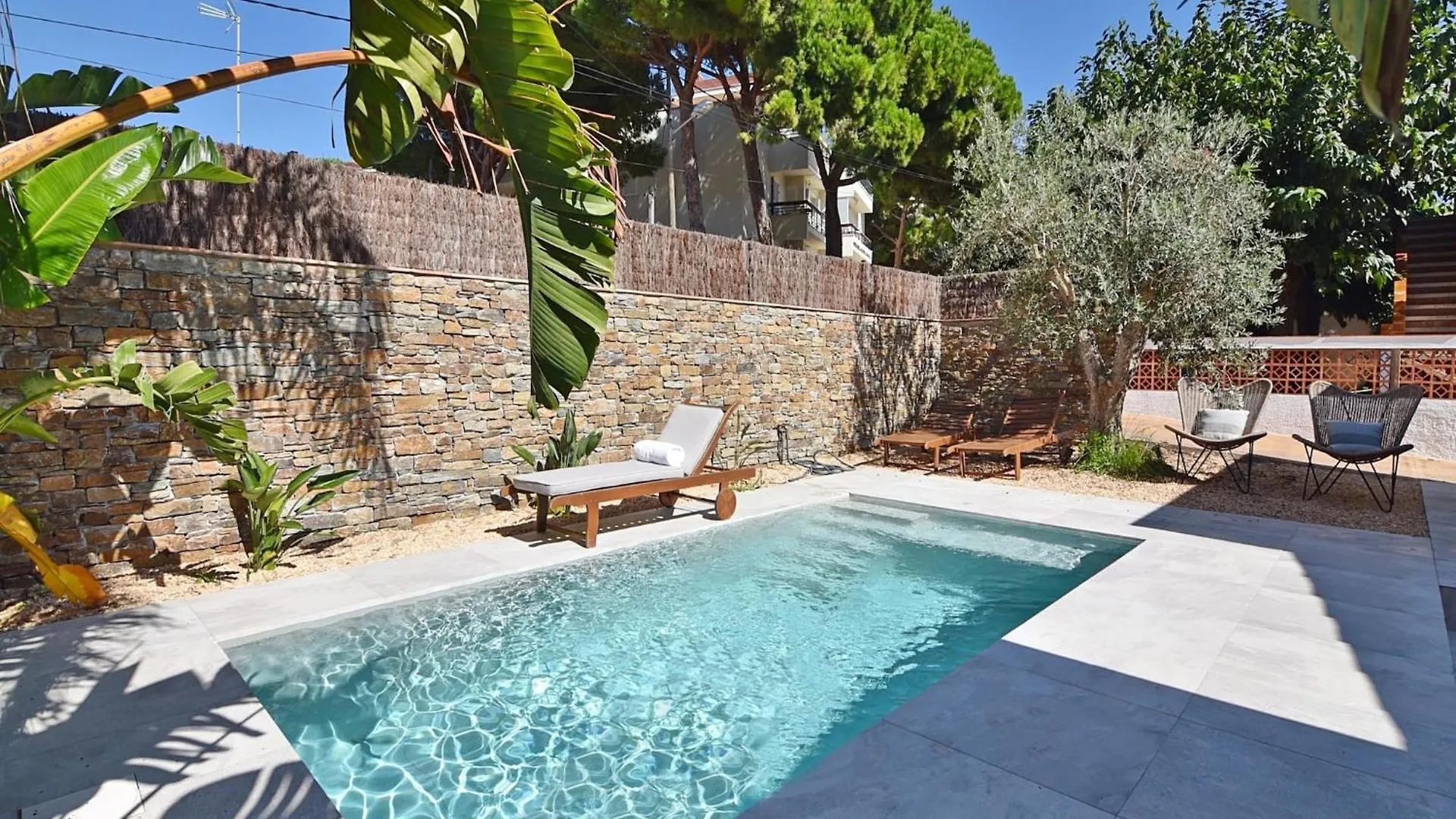 Villa For 4 Persons In Costa Brava L' Escala